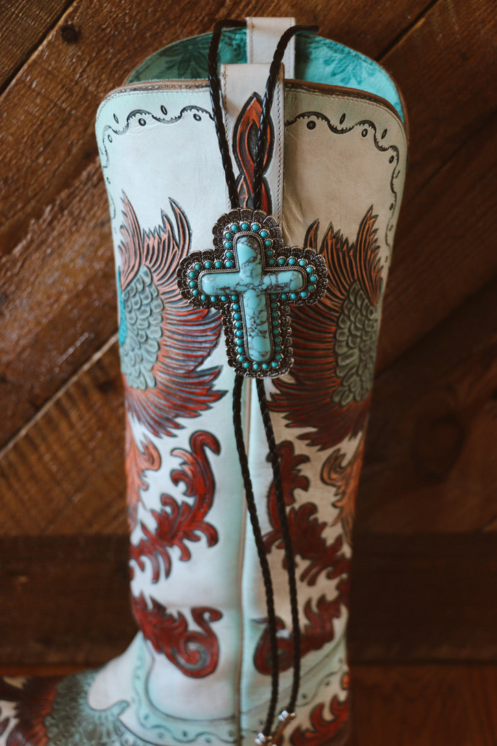 Cowgirl Chapel Bolo