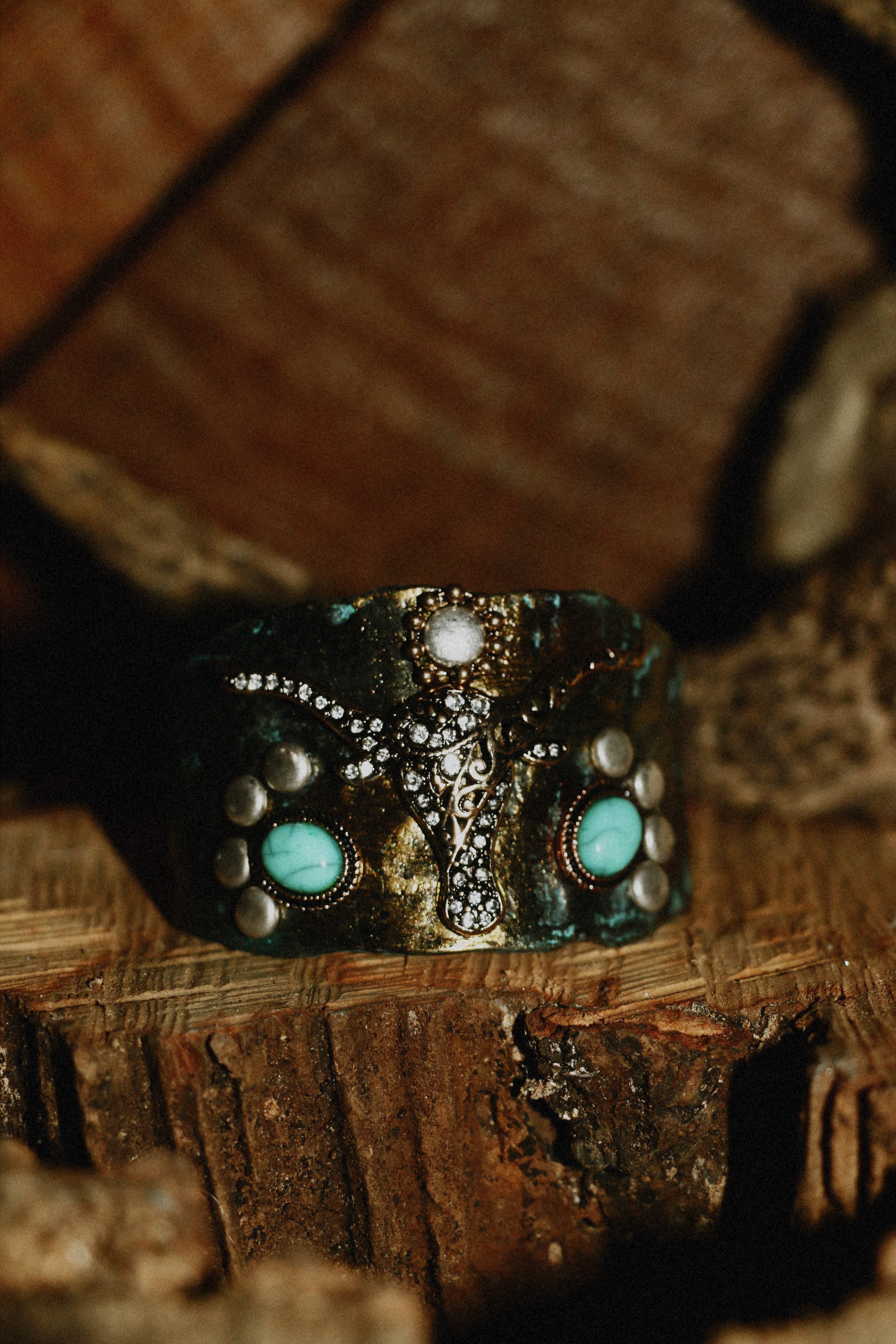 Cattle Drive Cuff bracelet (Gold)